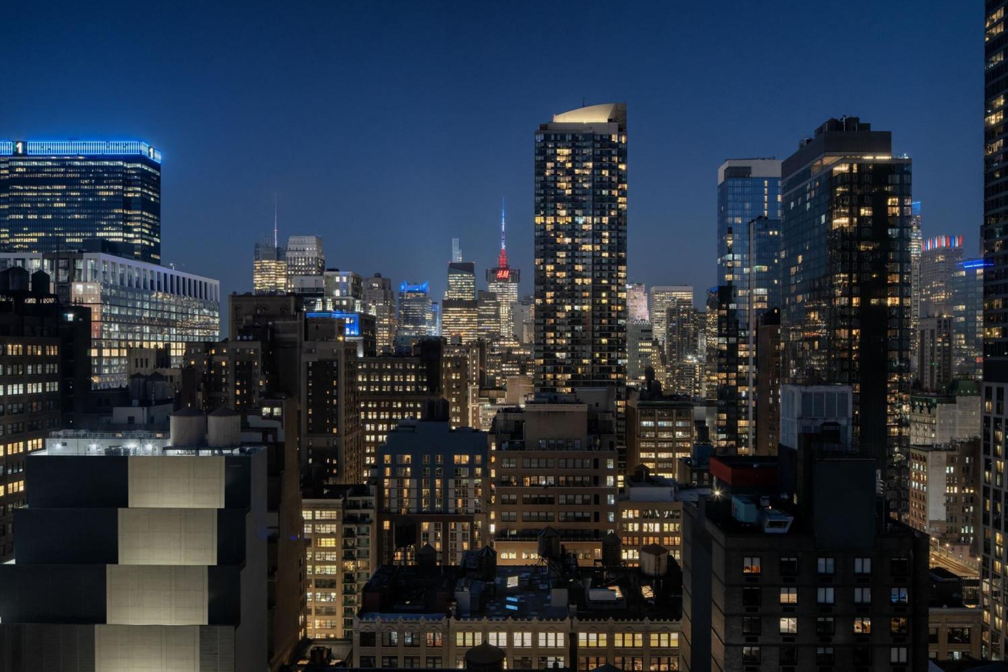 Hotel Aloft New York Chelsea Extérieur photo