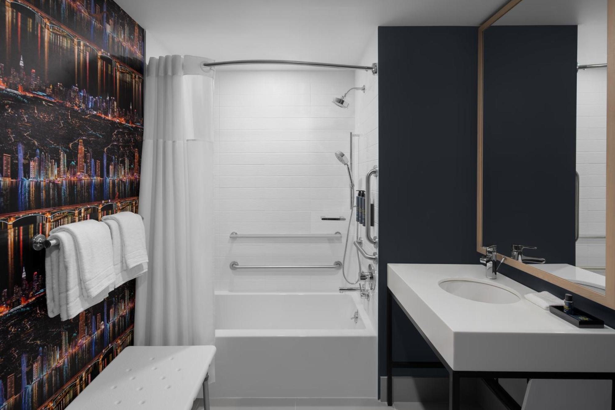 Hotel Aloft New York Chelsea Extérieur photo